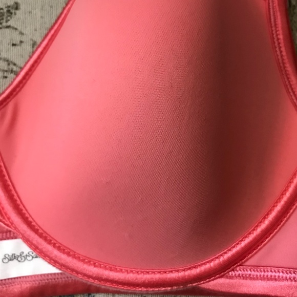Gorgeous coral pink bra - size 36C - Picture 6 of 6
